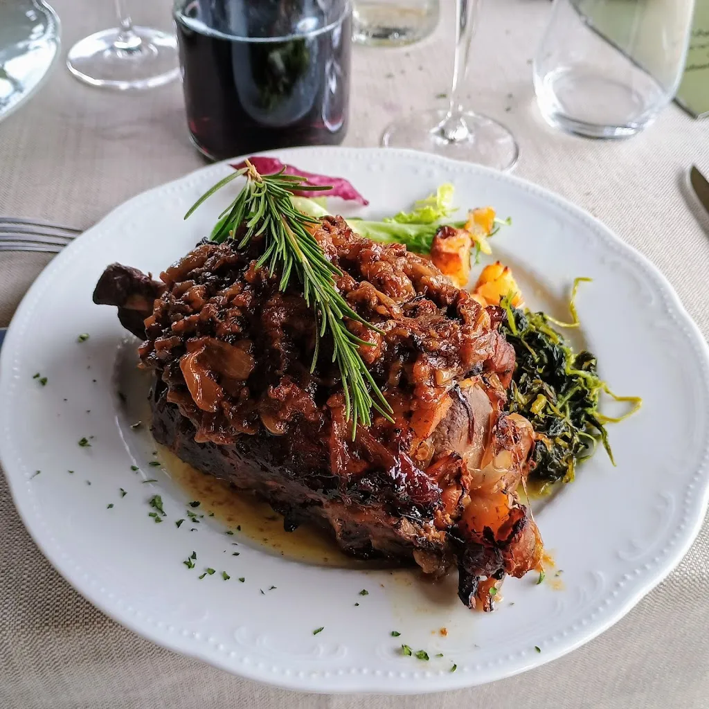 La Corte Di Laura_Bagni di Lucca_slider_image_2