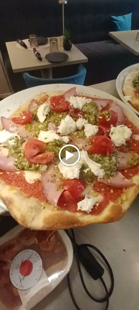 Pizzeria Cafè Bijoù_Barberino Val d'Elsa_slider_image_2