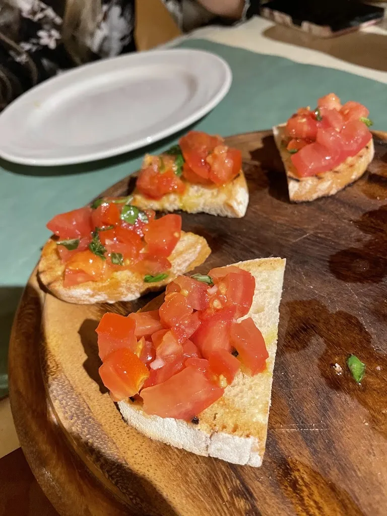 Dennis Vercauteren_La Vecchia Piazza_Barberino Val d'Elsa_review