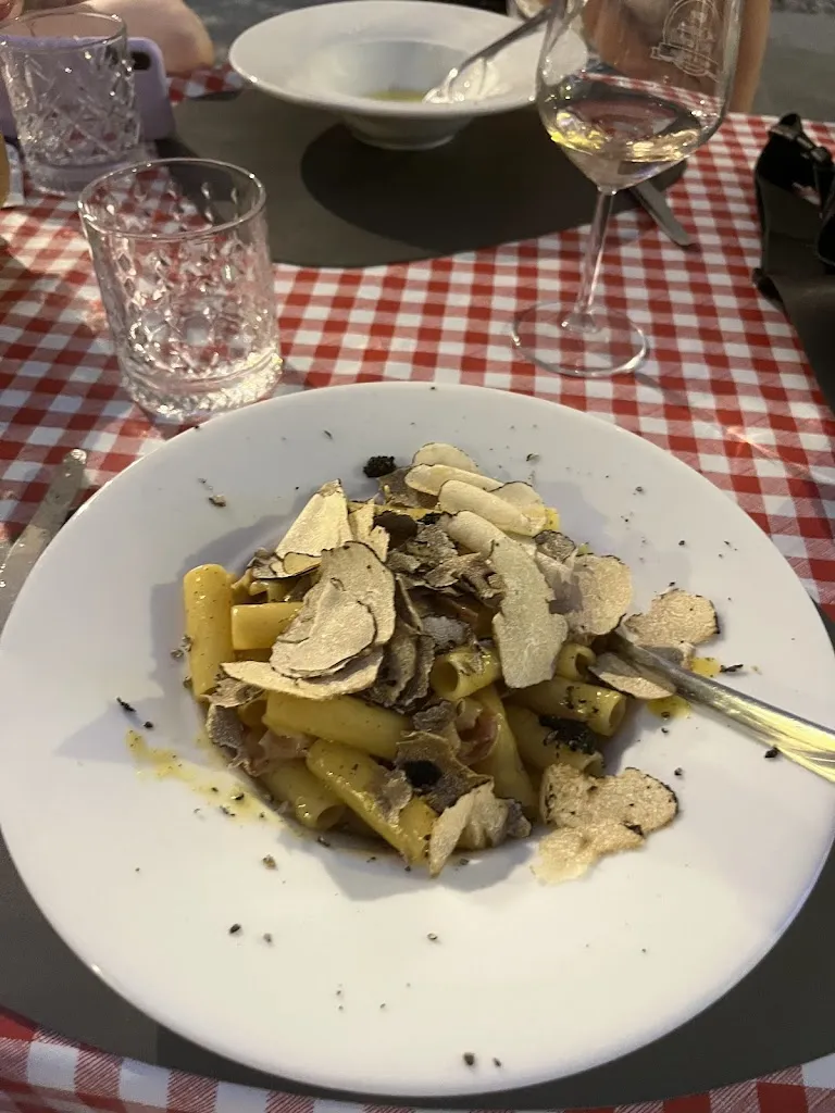 Katie Small_La Cantina dei Tartufi_Barberino Val d'Elsa_review