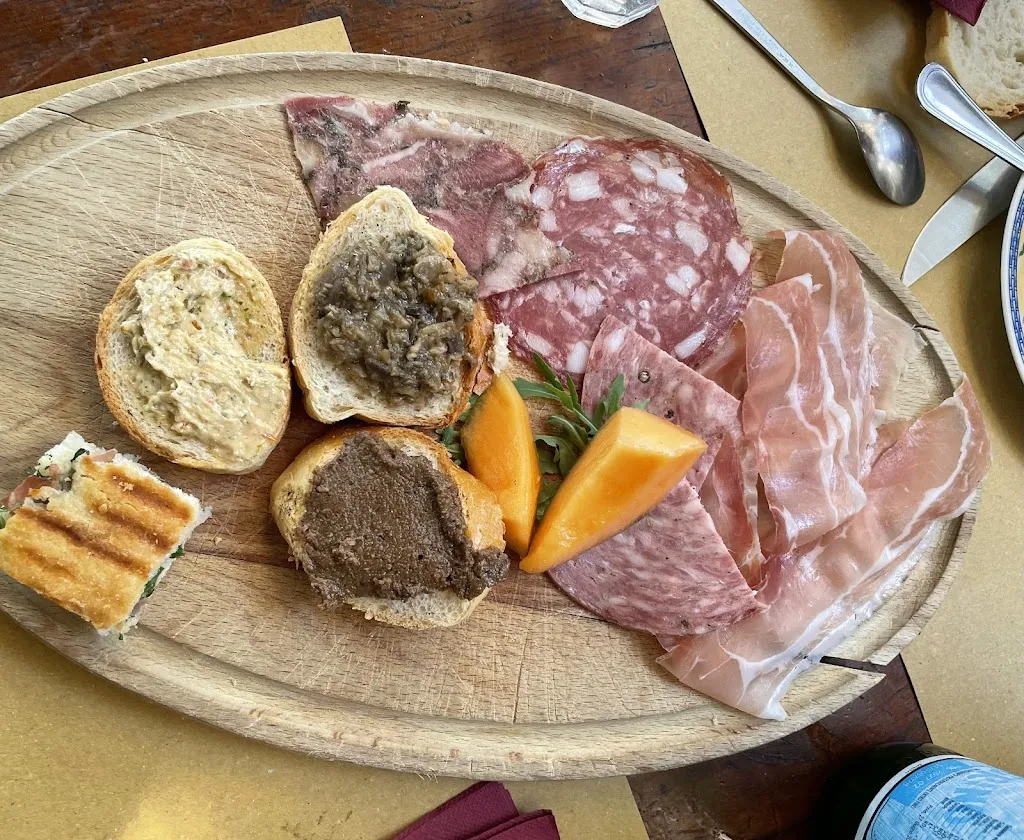 Antica Osteria di Montecarelli_Barberino di Mugello_slider_image_3