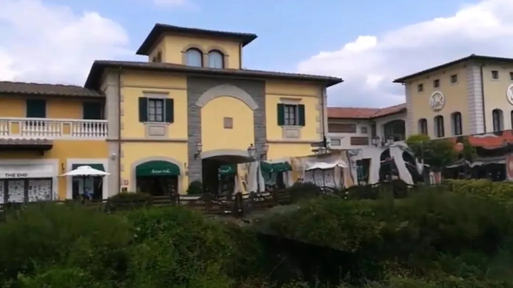 Outlet Barberino_Barberino di Mugello_slider_image_2