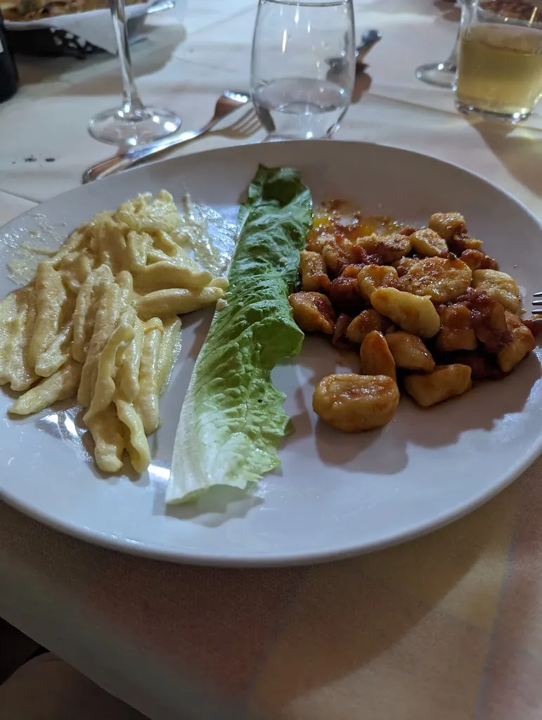 Anthony Escobedo_Albergo La Foresteria Srl_Bettolle_review