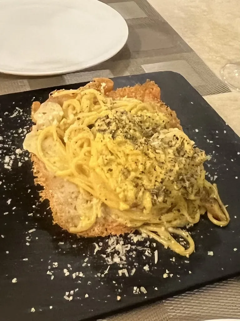 Minh Nguyen_Trattoria Grill House_Bettolle_recensione