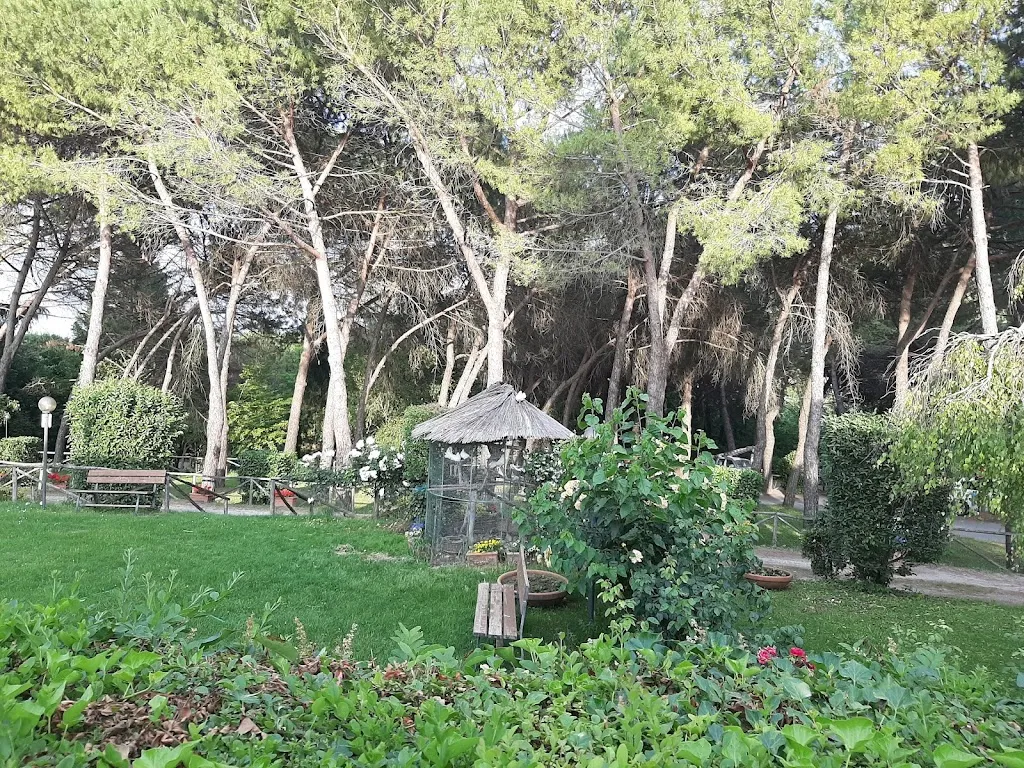 Shadi Golzarpour_Hotel Apogeo_Bettolle_review