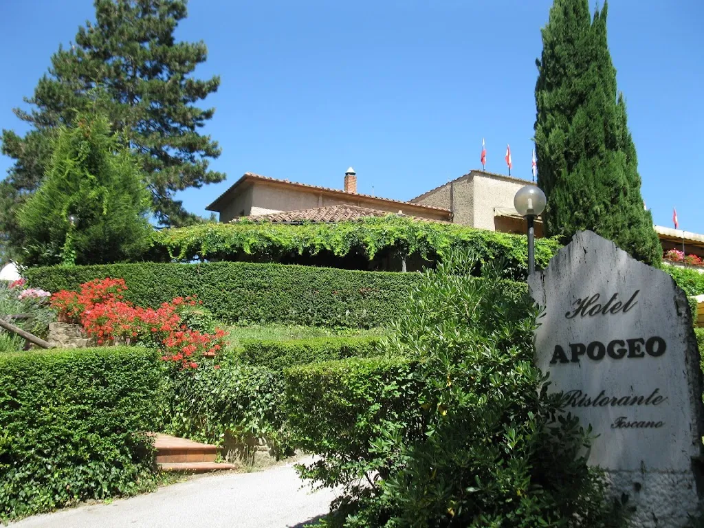 Hotel Apogeo restaurant in Bettolle