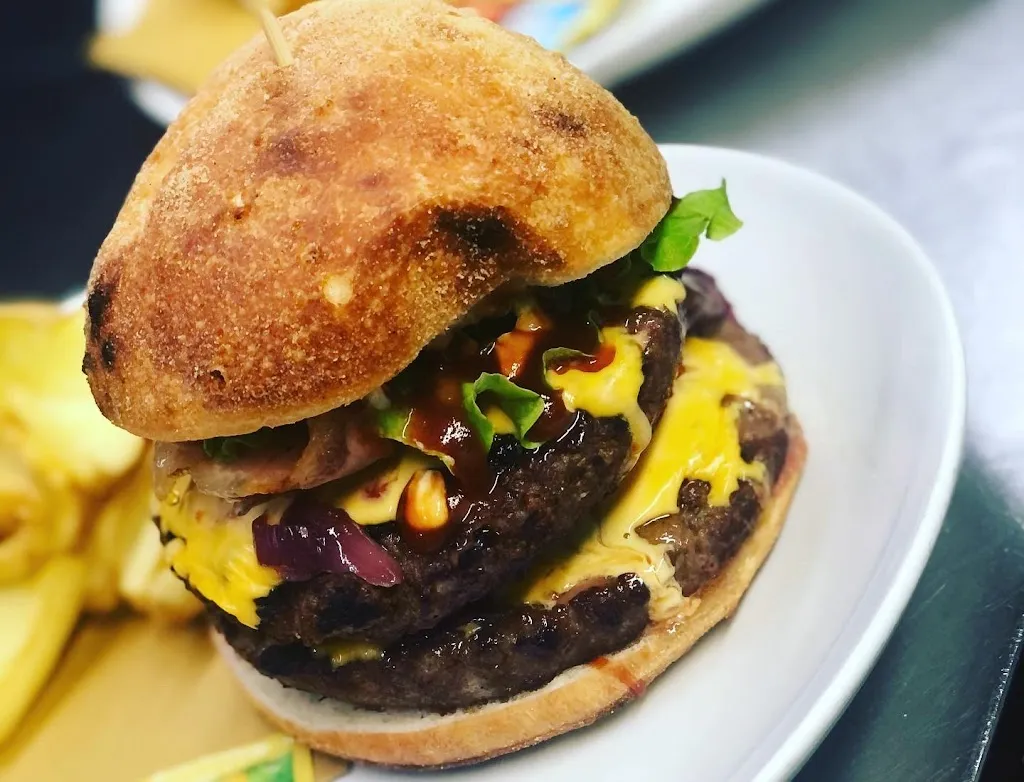 Pizzeria Alaska Pub_Bibbiena_slider_image_2