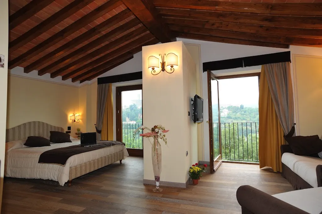 Hotel Ristorante La Torricella_Bibbiena_slider_image_3