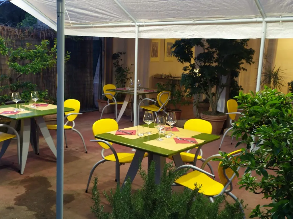 Oste Scuro VinOsteria restaurant in Braccagni