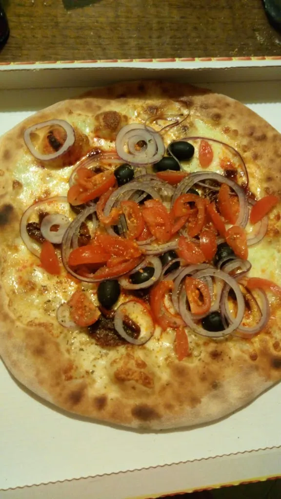 Chiara Cichero_Bar Pizzeria Interno 44_Braccagni_review