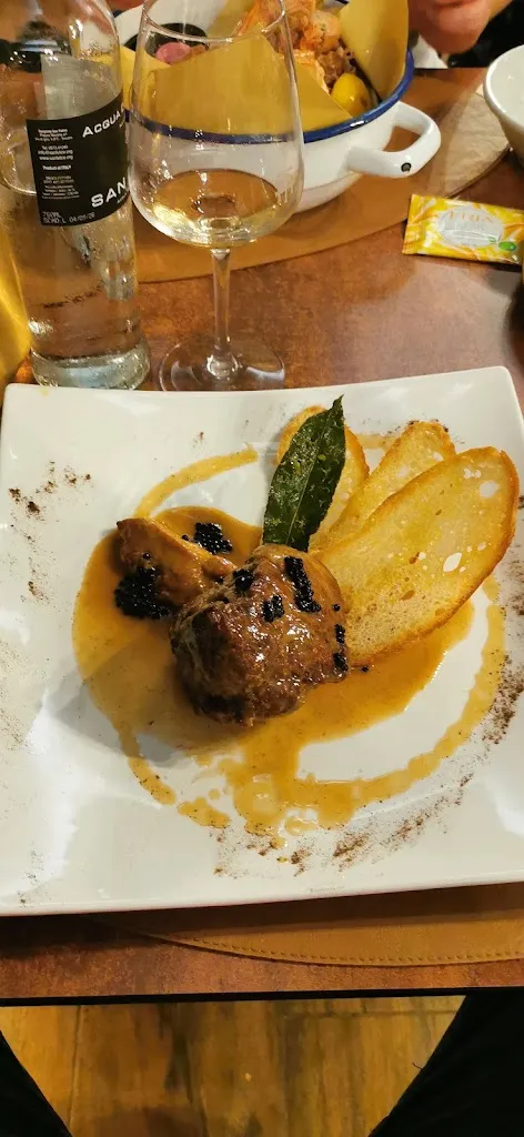 Orbán Sándor_Around Tuscany Osteria_Borgo a Buggiano_review