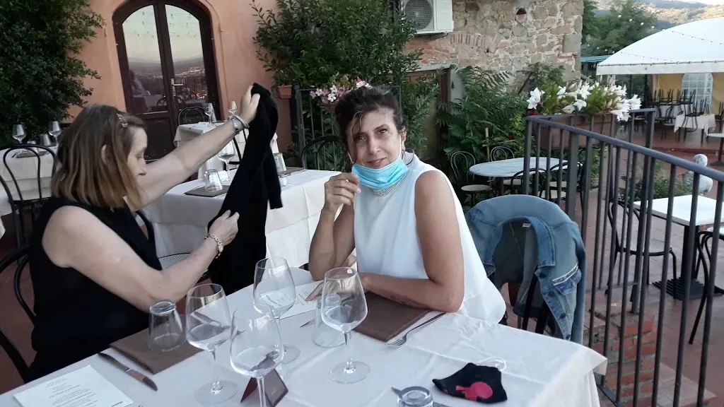 Ristorante Pizzeria S. Elena_Borgo a Buggiano_slider_image_2