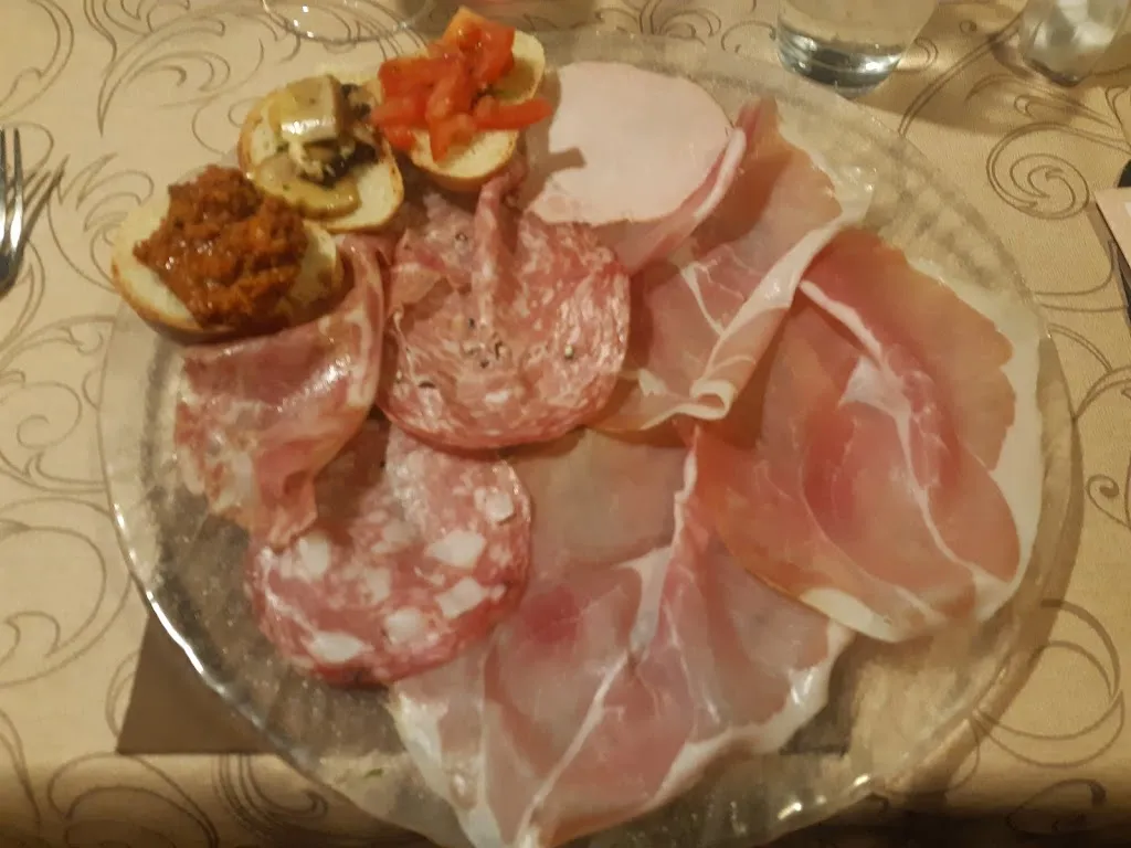 Ristorante Pizzeria S. Elena_Borgo a Buggiano_slider_image_3