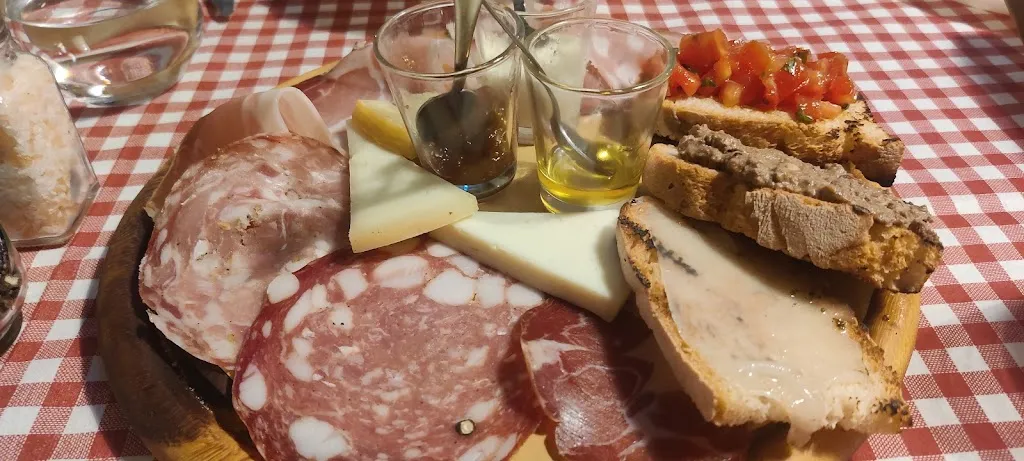 Candida Brand_Trattoria Da Gina_Borgo a Buggiano_review