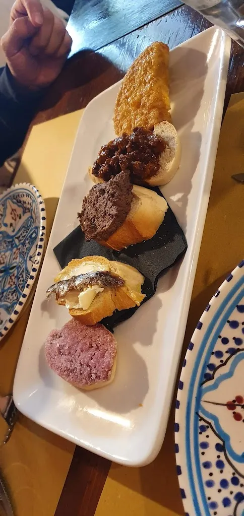 Selin Ergezer_La Torre Osteria et Bottega_Borgo San Lorenzo_review