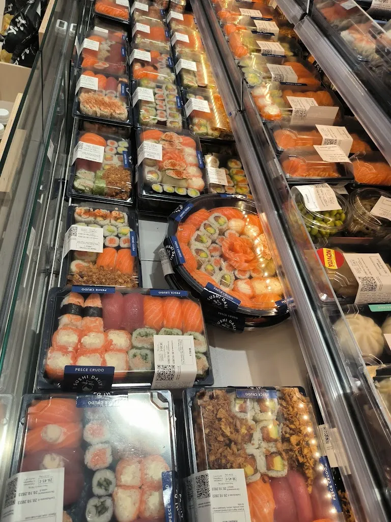 sushi daily borgo san lorenzo restaurant in Borgo San Lorenzo