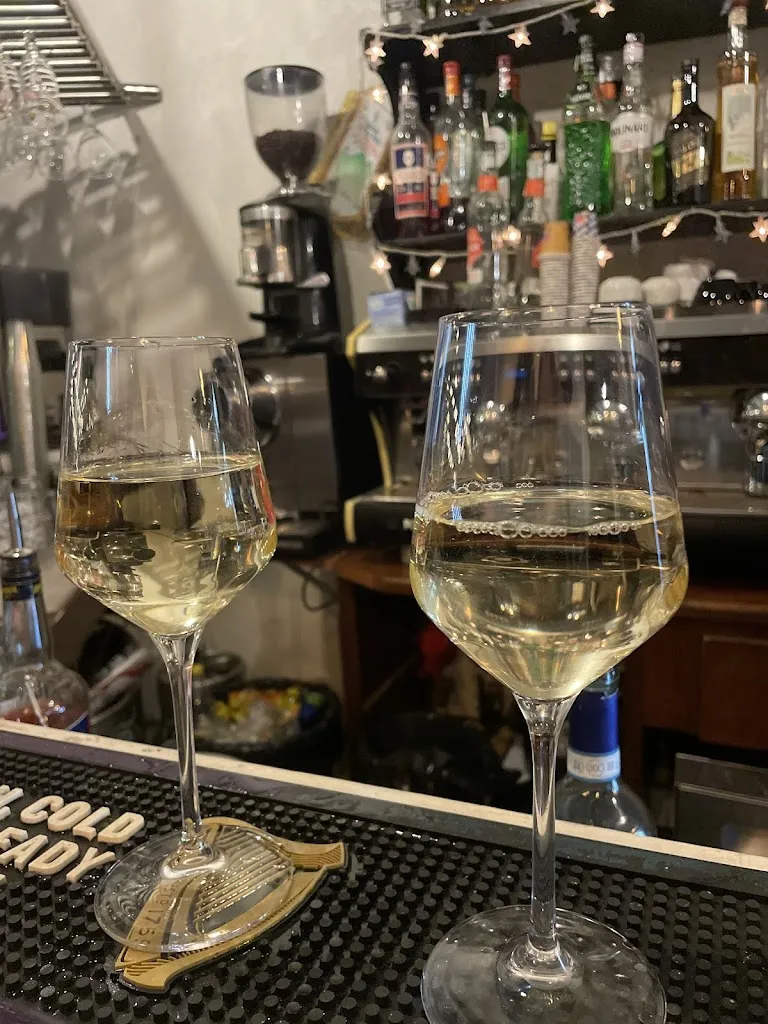 Nora Nadeir_THE ROOF MUGELLO_Borgo San Lorenzo_review