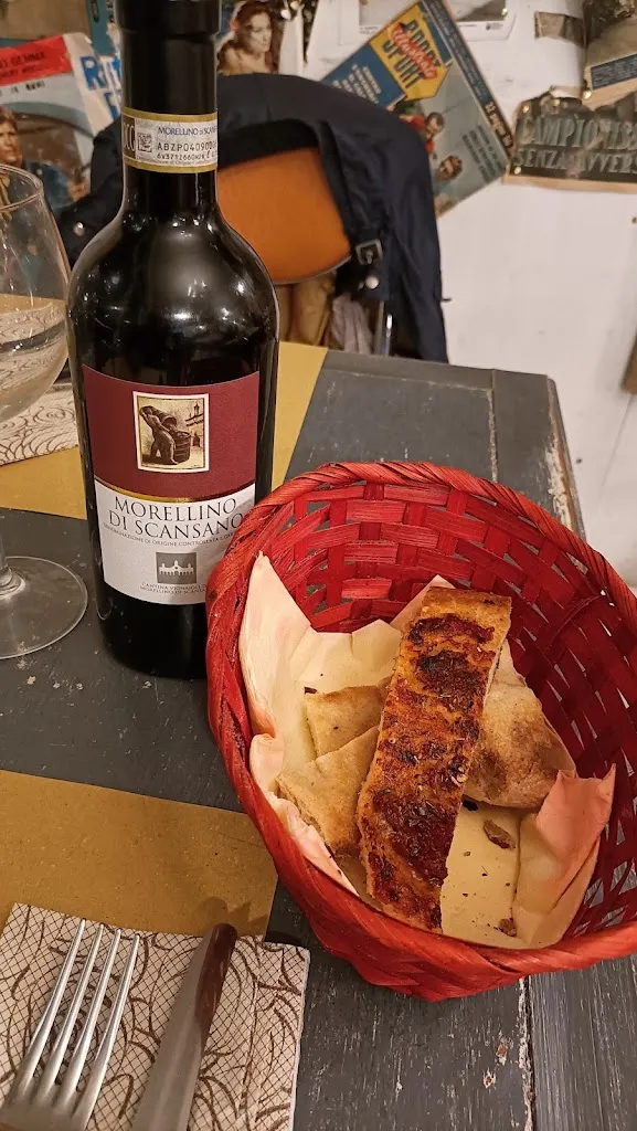 Felice Pirovano_La Chimera_Calcinaia_review