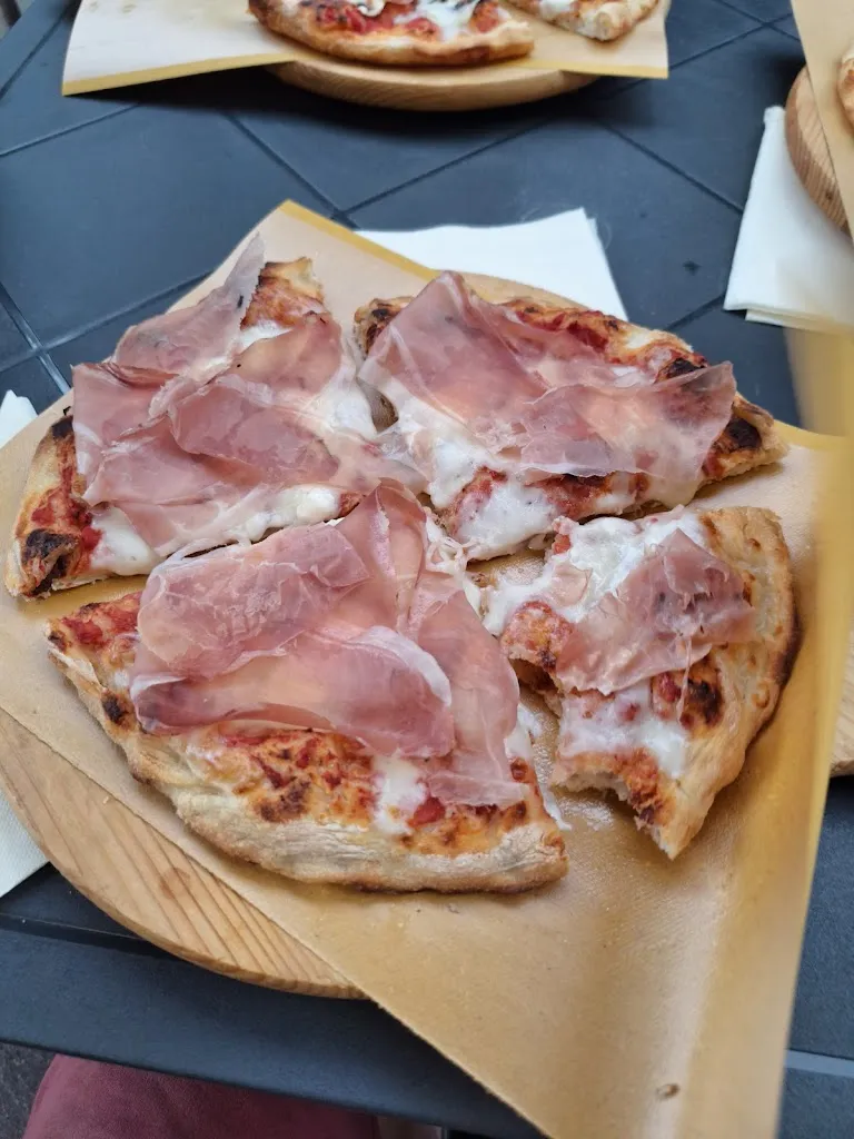 Olaf Machalski_Pizzeria Del Corso_Calcinaia_recensione