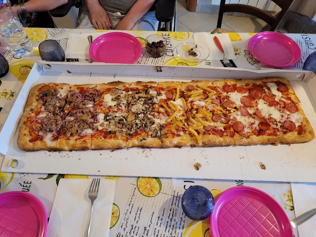 Menu_Pizzeria Un Quarto Di Luna Sas_Bientina_image_3