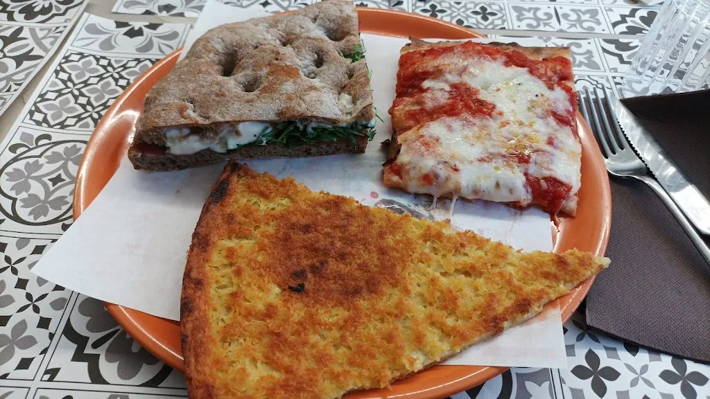 Menu_Pizzeria Un Quarto Di Luna Sas_Bientina_image_8