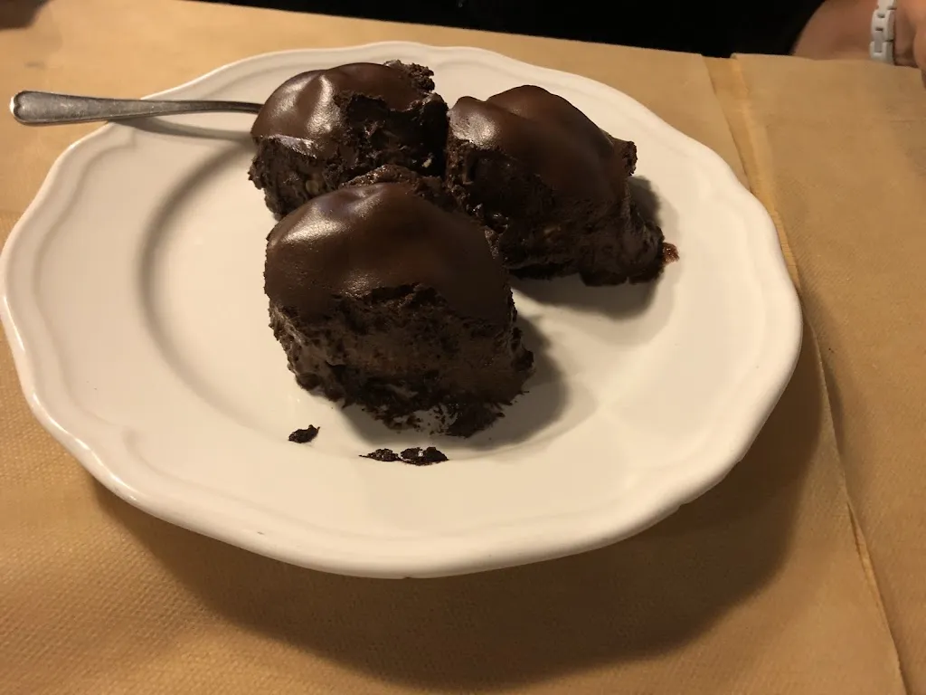 Maria Egle Facci_Ristorante Pizzeria Yuri2_Bientina_review