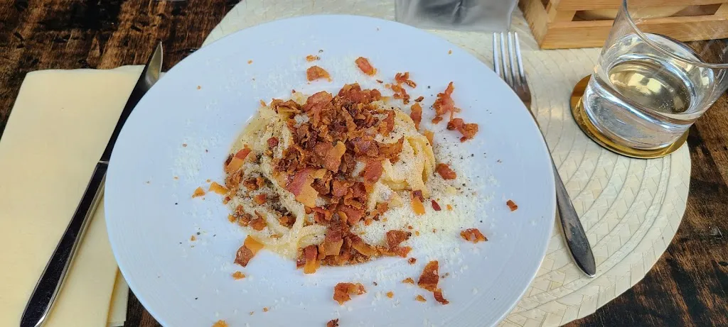 Jennifer Sheldon_30metriquadri_Bientina_review