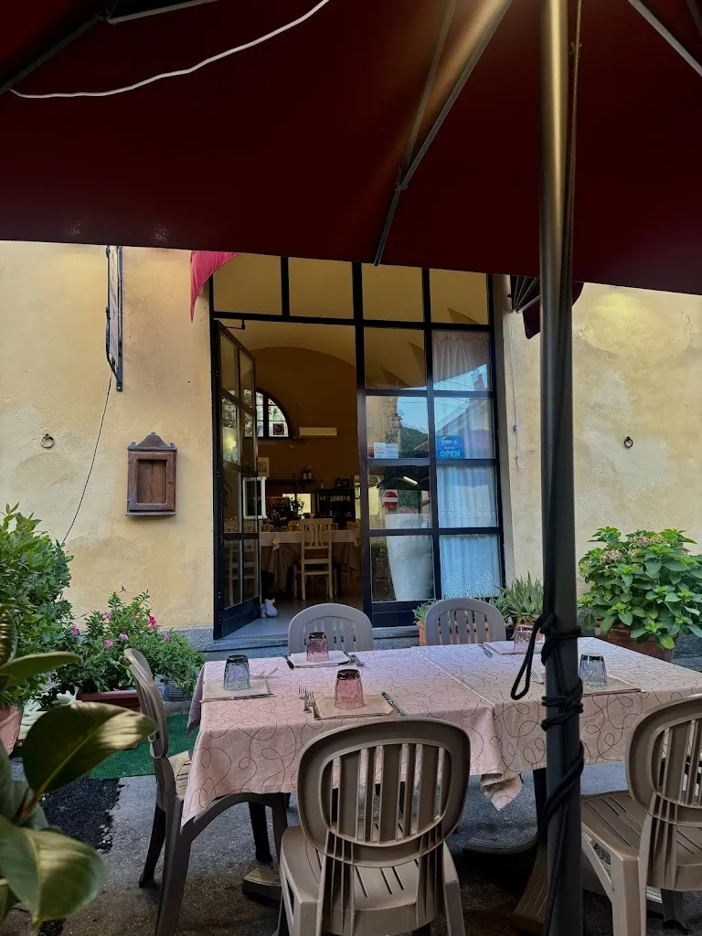 Ristorante "Le Mangitoie" da Tormento restaurant in Bientina