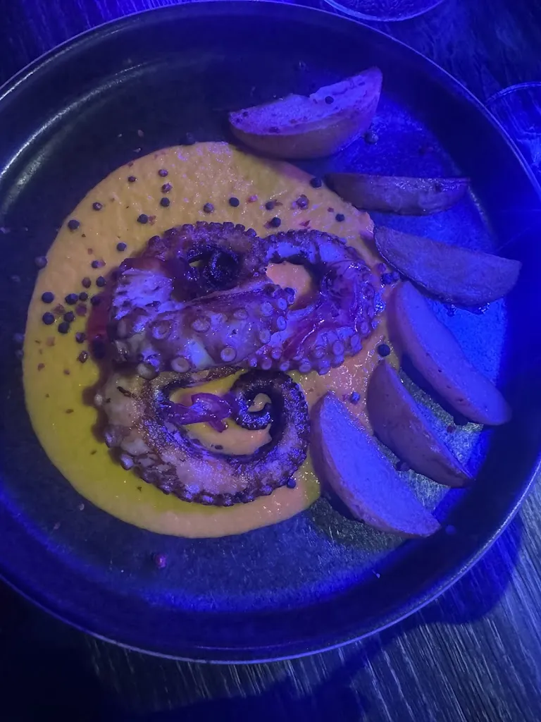 Christopher Chambers_Divizie_Bientina_recensione