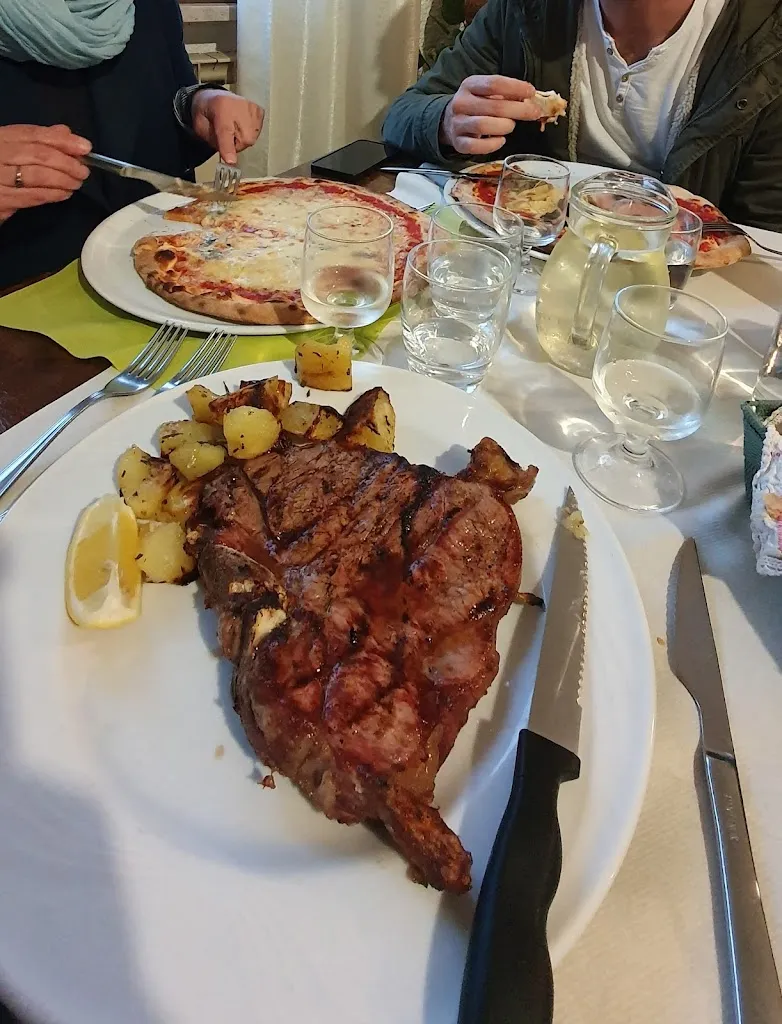 Vladimír Němec_Ristorante Pizzeria Il Ponte_Buonconvento_review