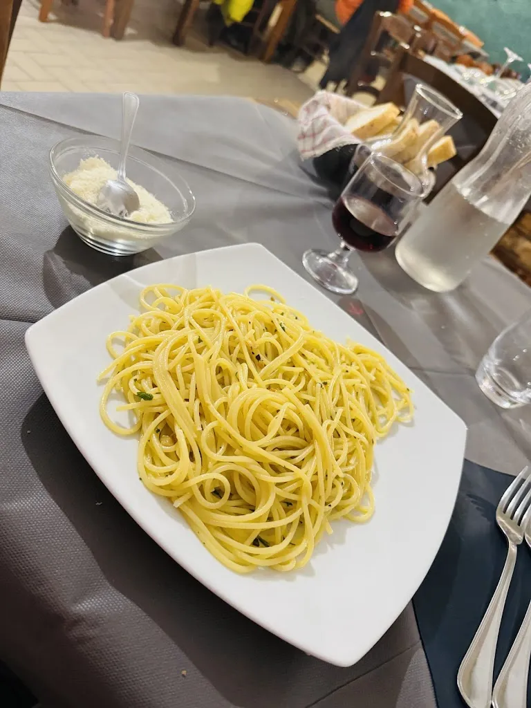 Ristorante Pizzeria Il Ponte_Buonconvento_slider_image_3