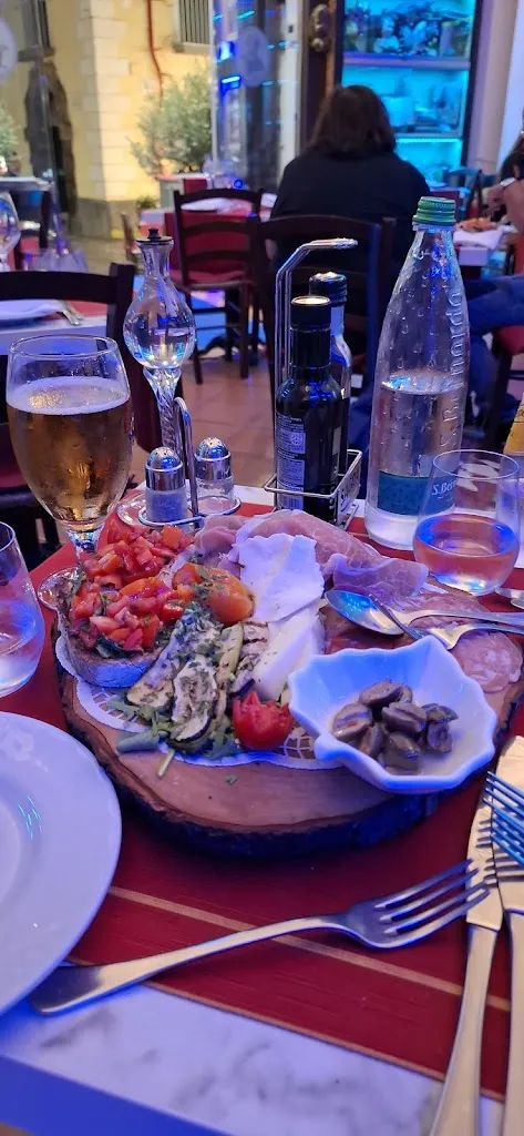 Ian Wilson_Ristobiblioteramuseo L'Osteria del Buonconvento_Buonconvento_review