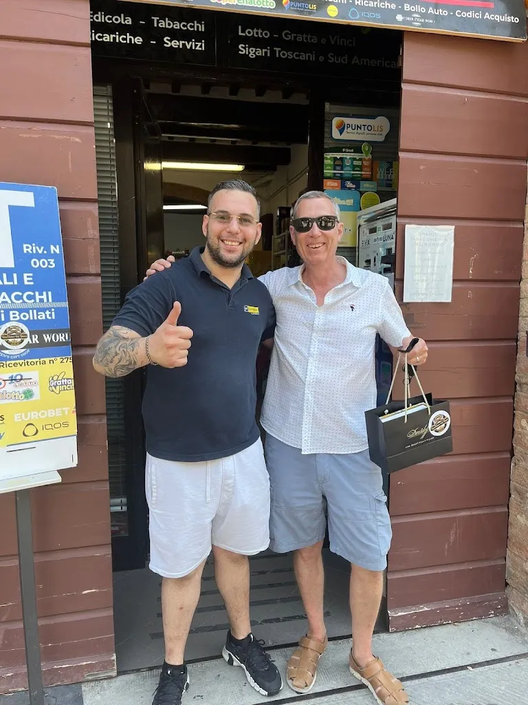 Susan Howstan_IQOS PARTNER - Tabaccheria Del Borgo, Buonconvento_Buonconvento_review