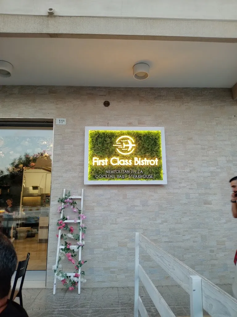 Silvia Fornelli e Filati_First Class Bistrot_Martina Franca_review