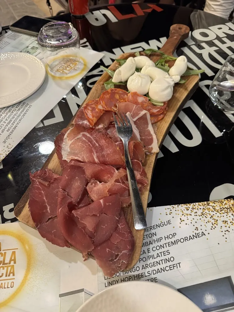 Arianna Marangi_First Class Bistrot_Martina Franca_review