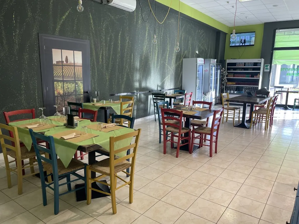 Bar Paradise | Ristorante - Pizzeria - Disco Pub - Cocktail Bar restaurant in Campagnatico