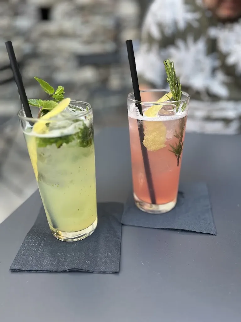 Miriam Červeňanská_LORE - Campiglia Marittima_Campiglia Marittima_recensione