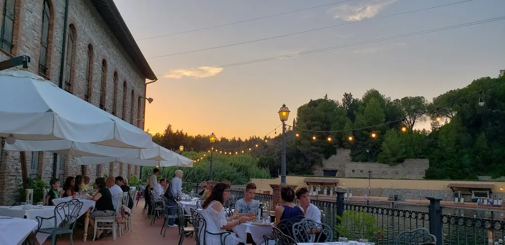 Marina V_Aqvolina Restaurant & Lounge Bar_Campiglia Marittima_review