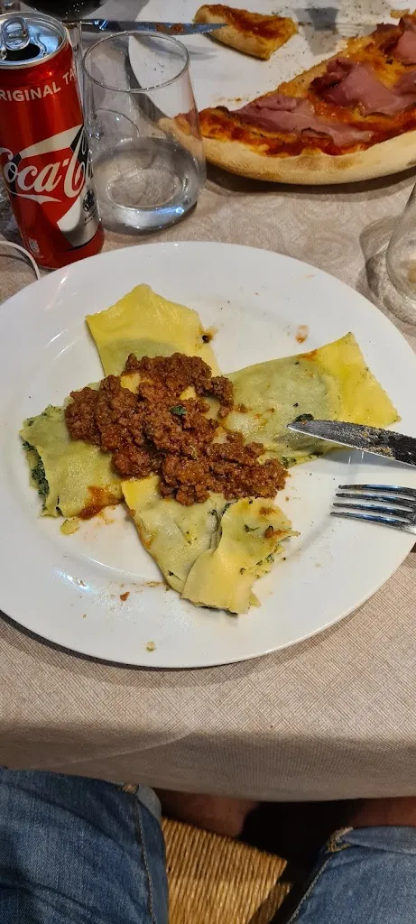 Christoffer Sørensen_Ristorante Pizzeria La Tavernetta_Campiglia Marittima_review