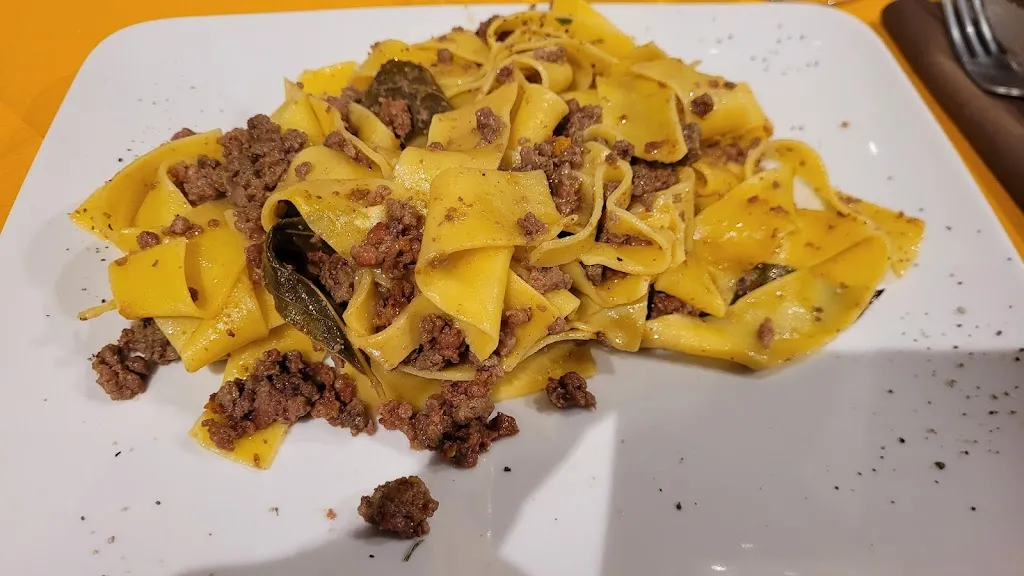 Ristorante Pizzeria La Tavernetta_Campiglia Marittima_slider_image_2