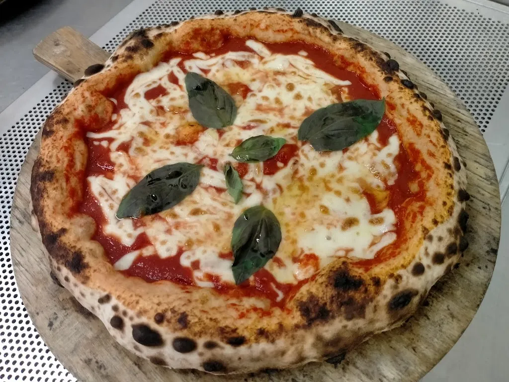 IL PIZZA_Campiglia Marittima_slider_image_2