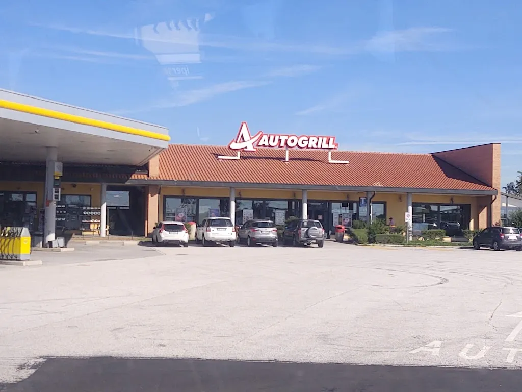 Autogrill restaurant in Campiglia Marittima