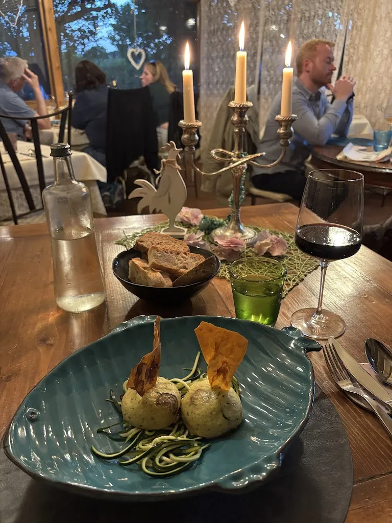 Arno Lejeune_Dal Cacini_Campiglia Marittima_review