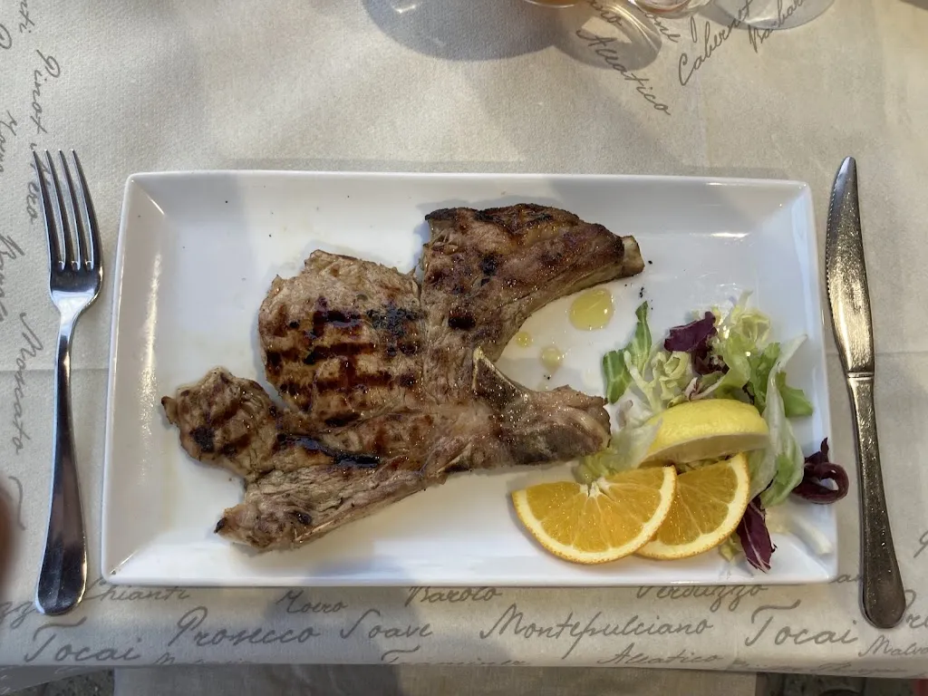 Bálint Dusek_Ci si trova lì 2_Campiglia Marittima_review