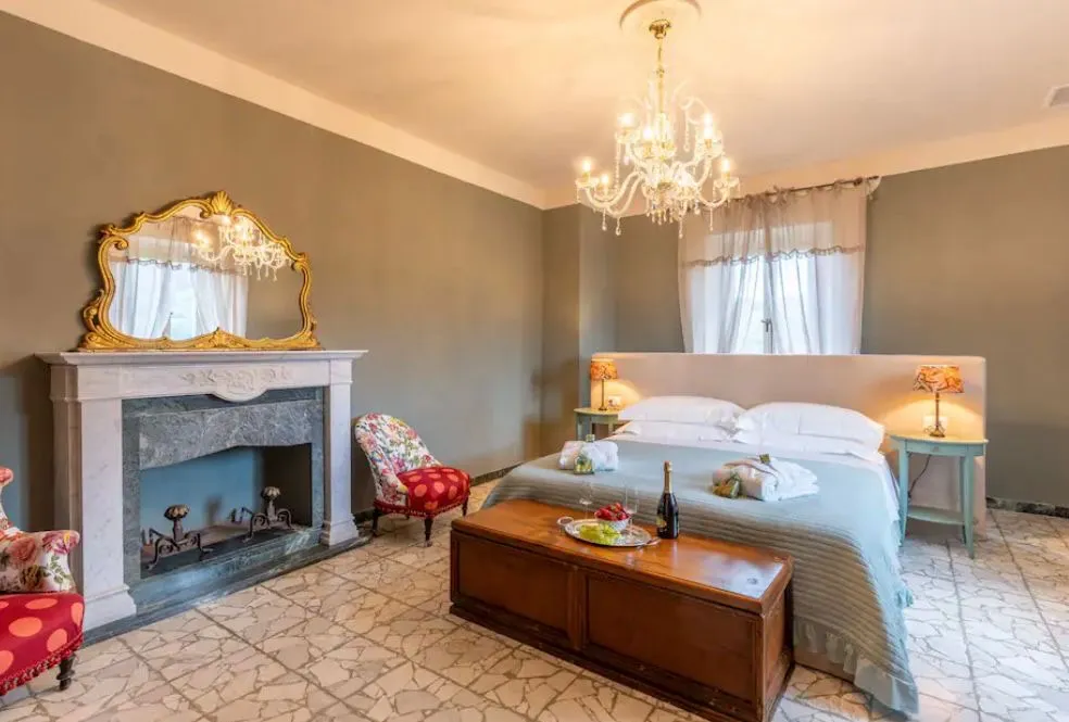 La Rocca di Camporgiano - Maison Du Charme restaurant in Camporgiano