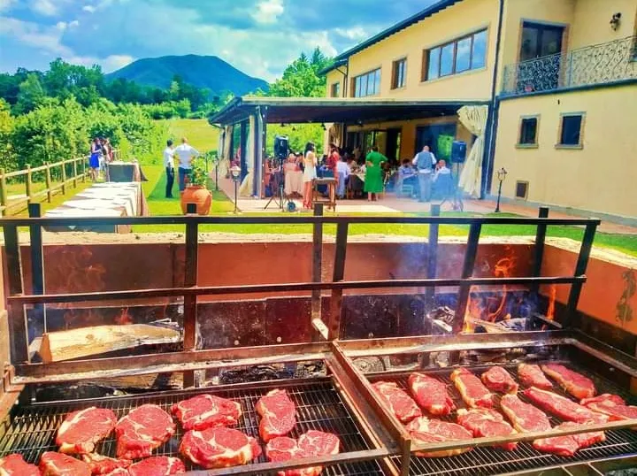 RISTORANTE LA POIANA_Camporgiano_slider_image_1