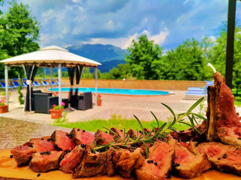 RISTORANTE LA POIANA_Camporgiano_slider_image_3