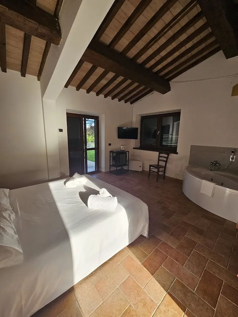 AGRITURISMO BORGO BIAIA_Camporgiano_slider_image_2