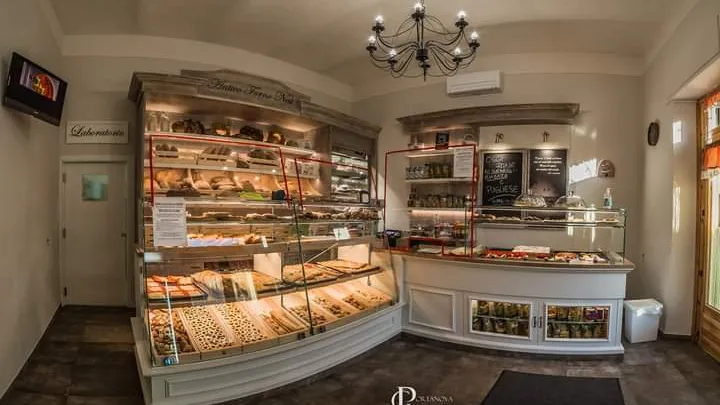 Antico Forno di Nesi A. Snc restaurant in Campo Tizzoro