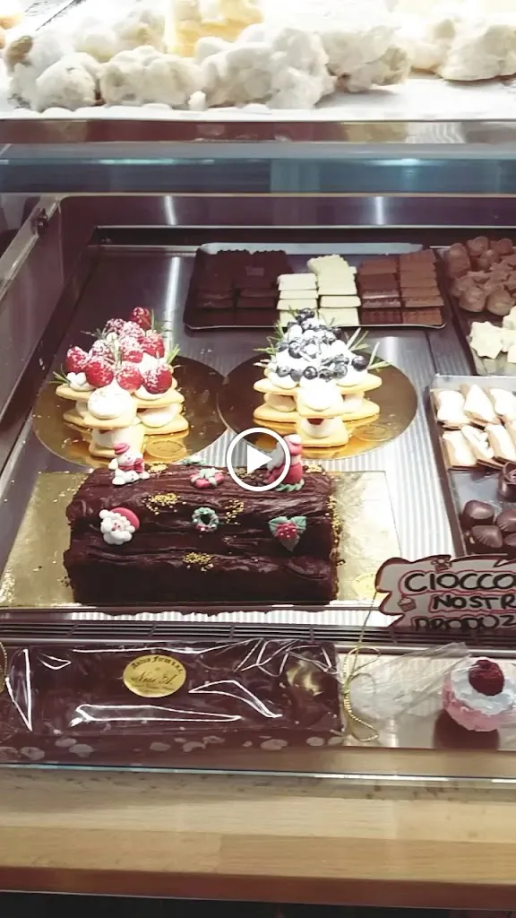 Antico Forno di Nesi A. Snc_Campo Tizzoro_slider_image_2